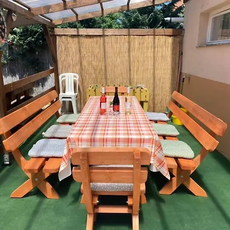 Picnic Vendeghaz Πανσιόν 3*